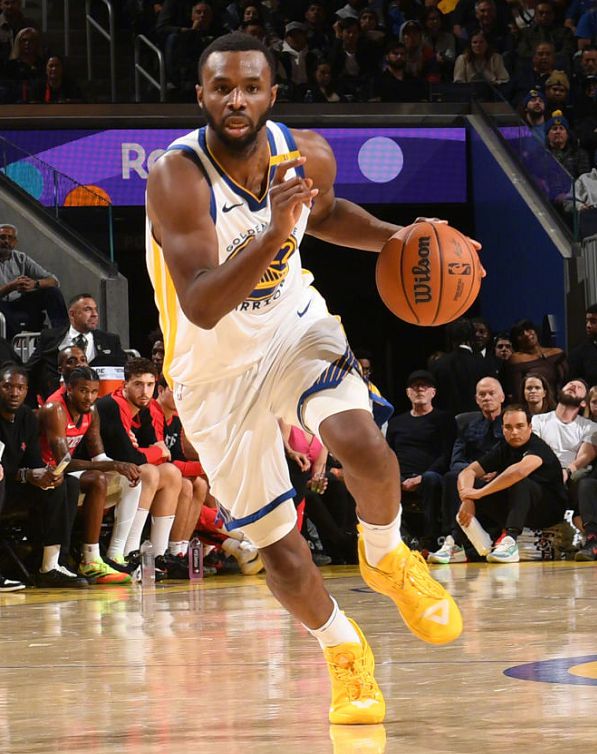 维金斯连砍+助勇士大胜对手，焕发状态的简单介绍