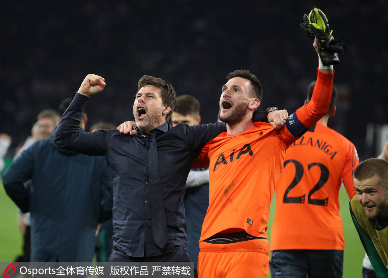 包含阿贾克斯惊险晋级，精彩战斗赢得胜利的词条