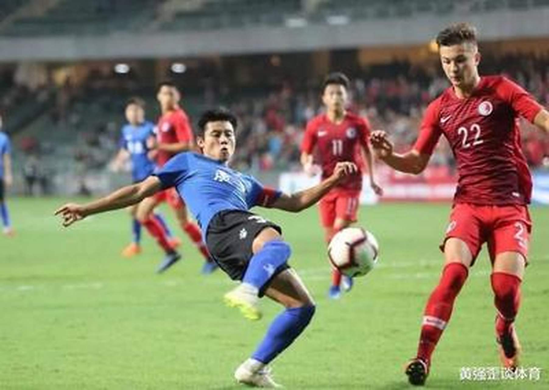 新加坡球队表现耀眼，意外赢得胜利的简单介绍