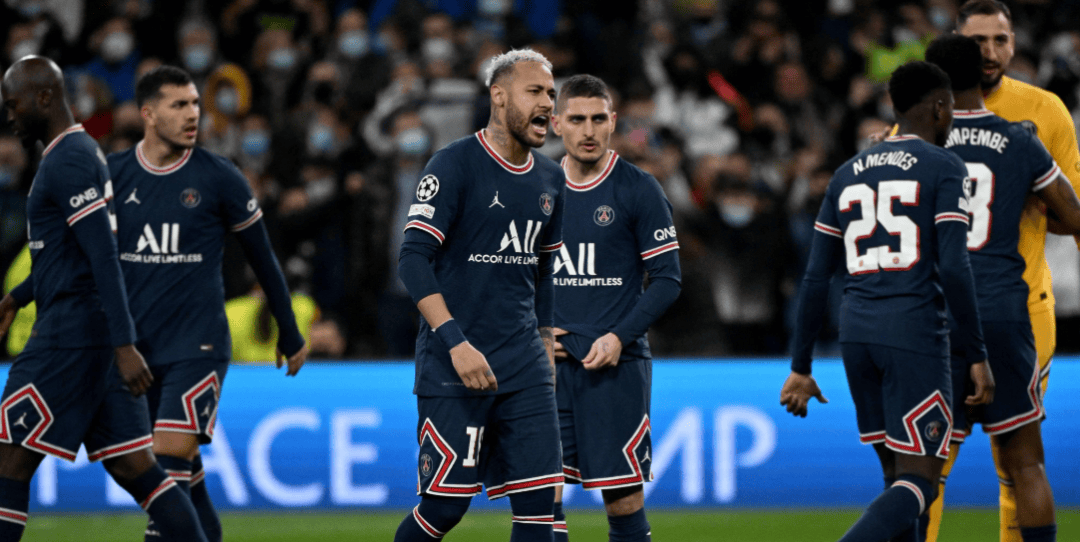 关于恶劣天气致法甲比赛取消，王者巴黎主场最受影响的信息