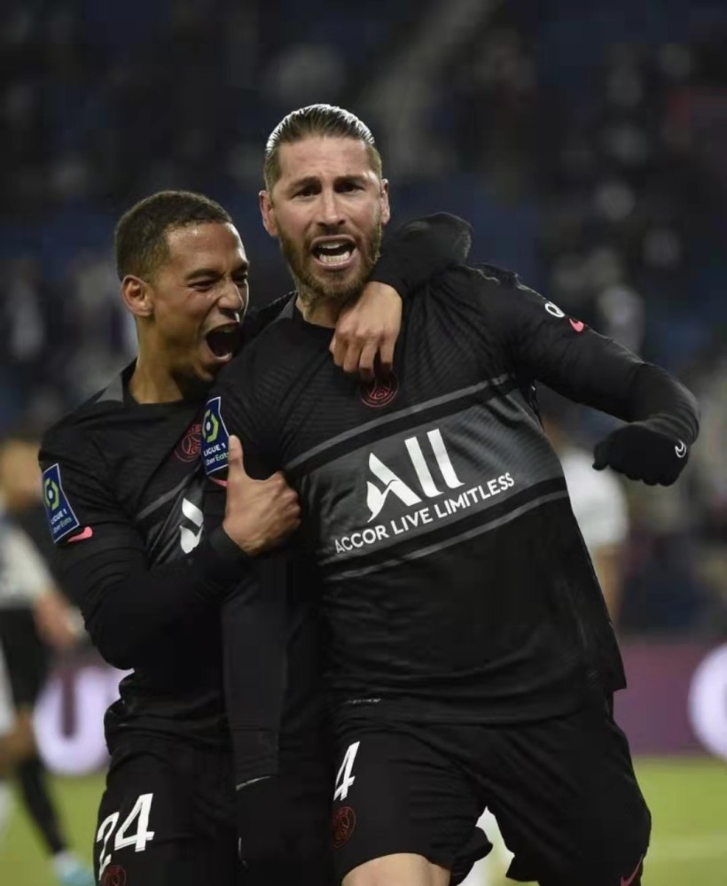 包含雷恩面对里尔，主场不幸吞下败绩的词条