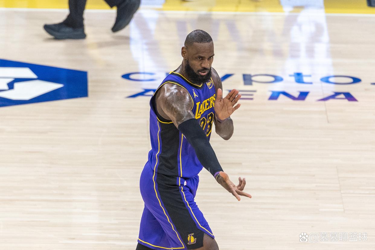 包含快船不敌湖人,浓眉独得31分的词条 包含快船不敌湖人,浓眉独得31分的词条