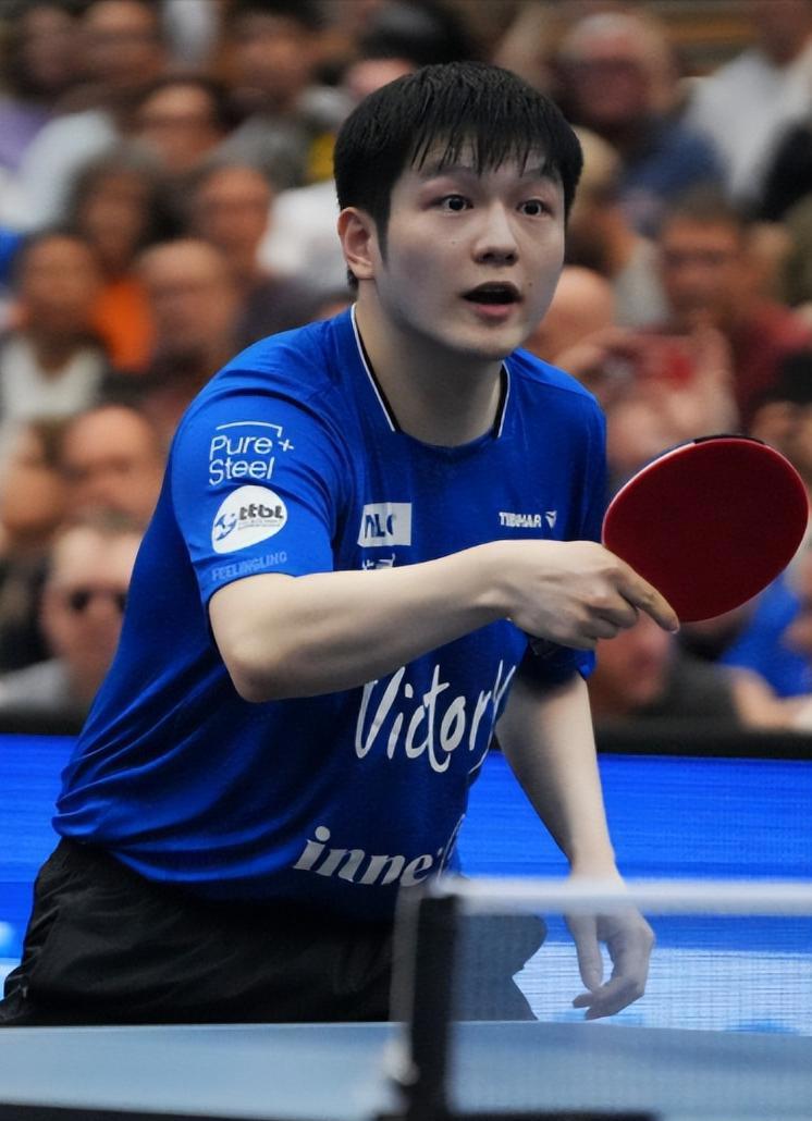 中国队轻取韩国队，樊振东状态火热