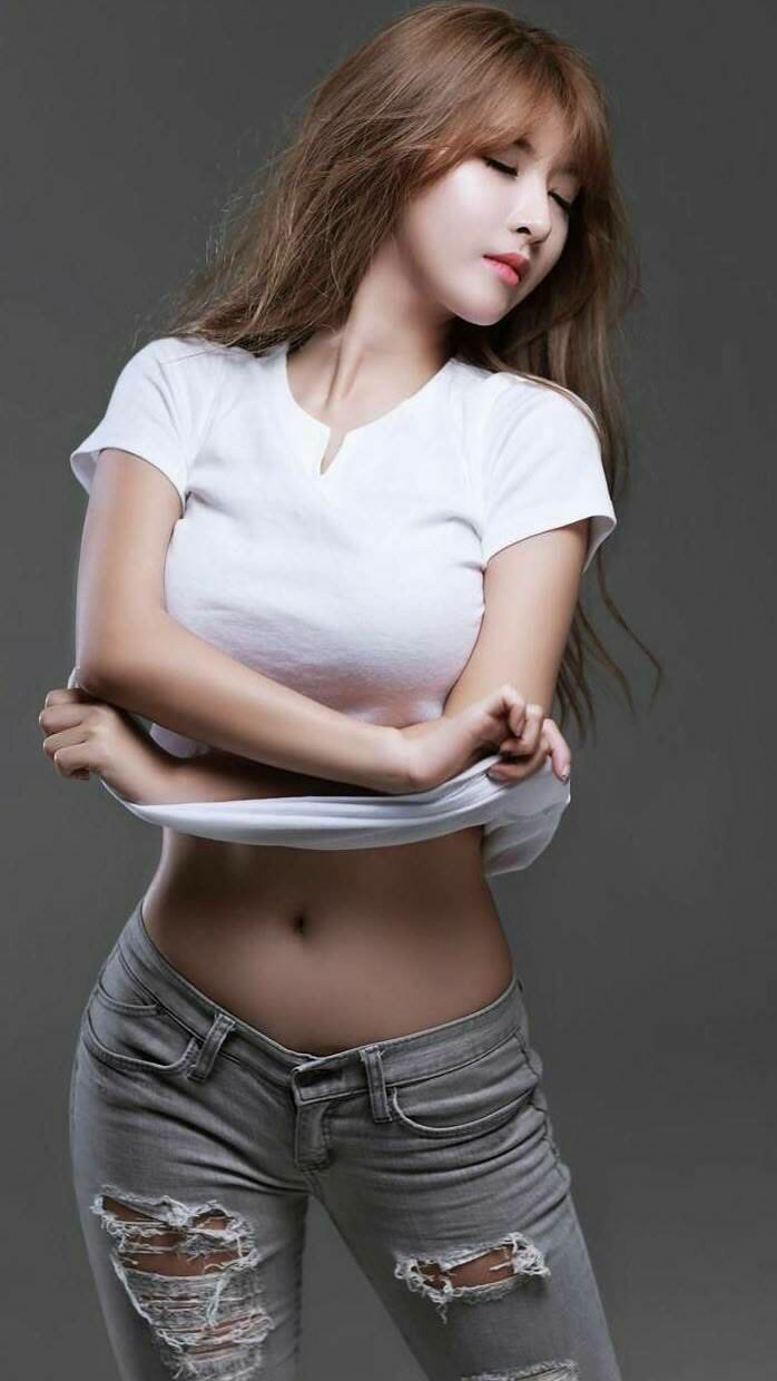 富安健洋压哨绝杀，比利时惊险逆转突尼斯获关键胜利