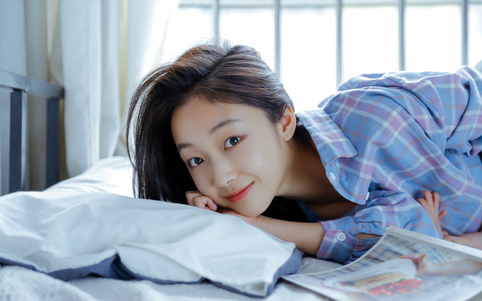 友谊赛惊现新王！加维冠军级表现导演喀麦隆与里昂的跨洲盛宴